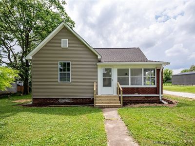 112 Spring Grove Avenue, Salem, IN, 47167