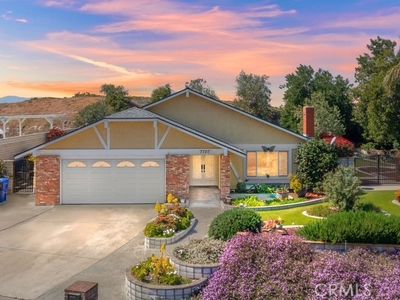 7320 Rockridge Rd, Riverside, CA, 92509