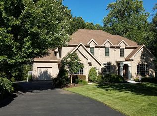 1561 Weycroft Pl, Vienna, VA 22182