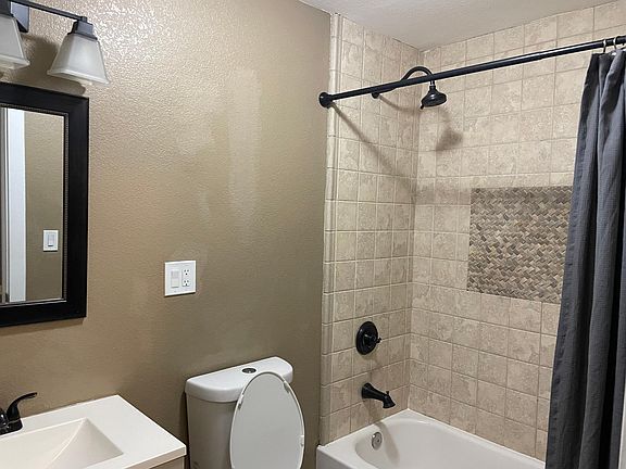 4th image of 5005 Pasadena Ave #5005