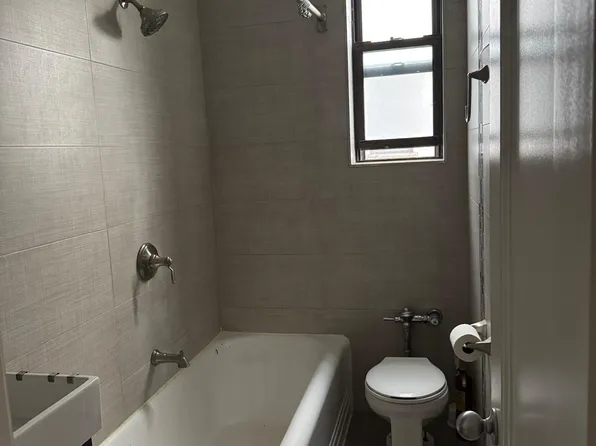 1053 East 13th Street image 19 of 23