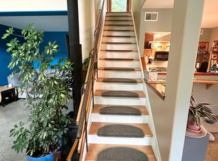 (Undisclosed Address), Waterbury, VT 05676
