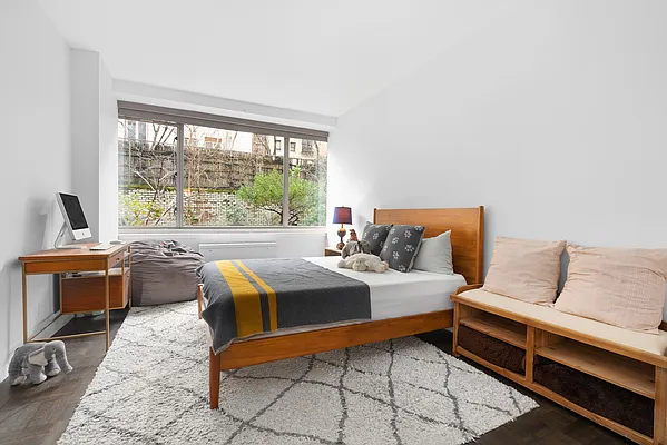 Sold by Douglas Elliman | media 16