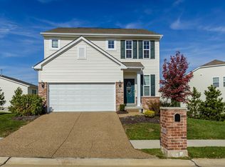 1009 Silo Bend Dr, Wentzville, MO 63385