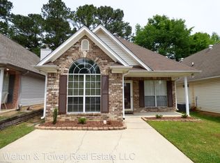 9106 Brookline Ln, Helena, AL 35080