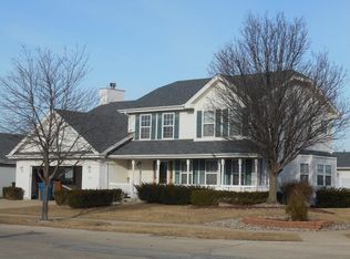 1600 Sun Ridge Dr, Bourbonnais, IL 60914