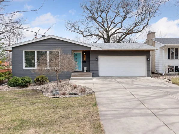 2201 Texas Ave S, Saint Louis Park, MN 55426