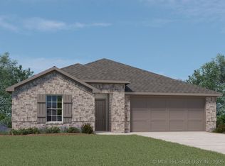 23001 E 106th St S, Broken Arrow, OK 74014