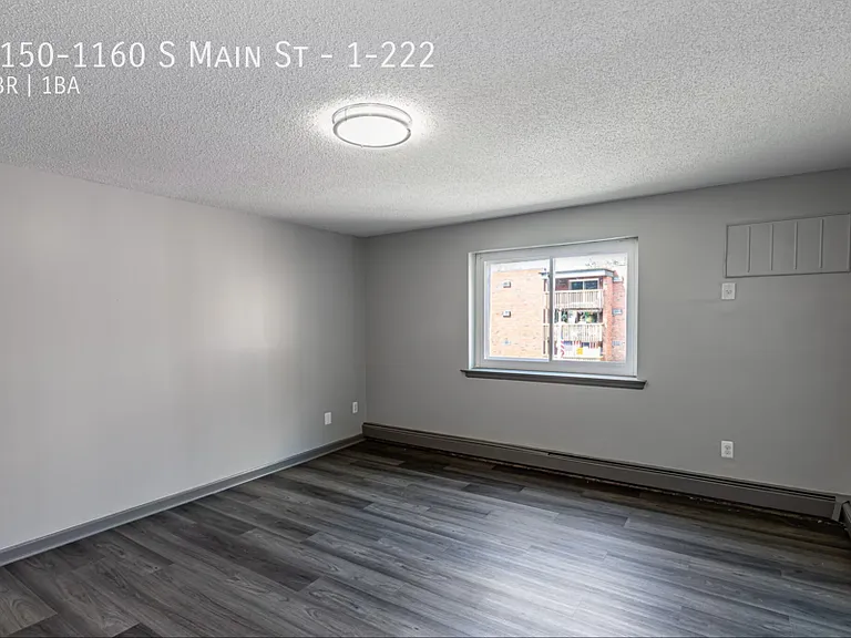 1150-1160 S Main St #1-222 — Photo 19