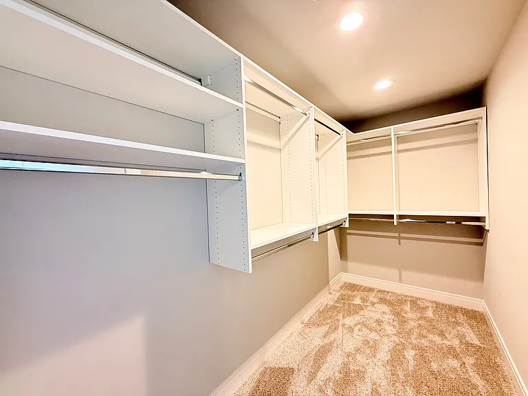 4729 Bellflower Dr #3 — Photo 12