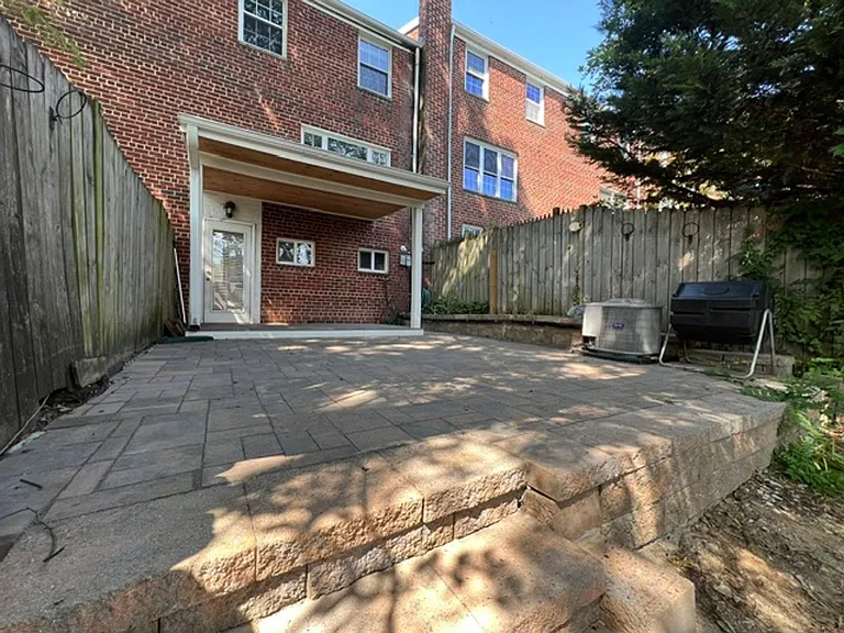 209 Burgess Ave — Photo 21