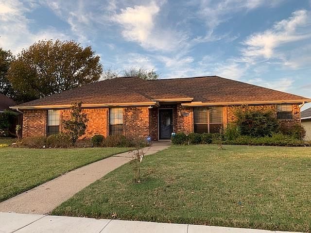 1st image of 2201 Winona Dr