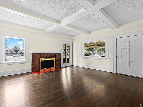 5th image of 1140 Windsor Pl