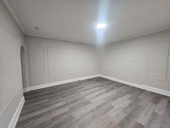 5th image of 263 Beech St #7E
