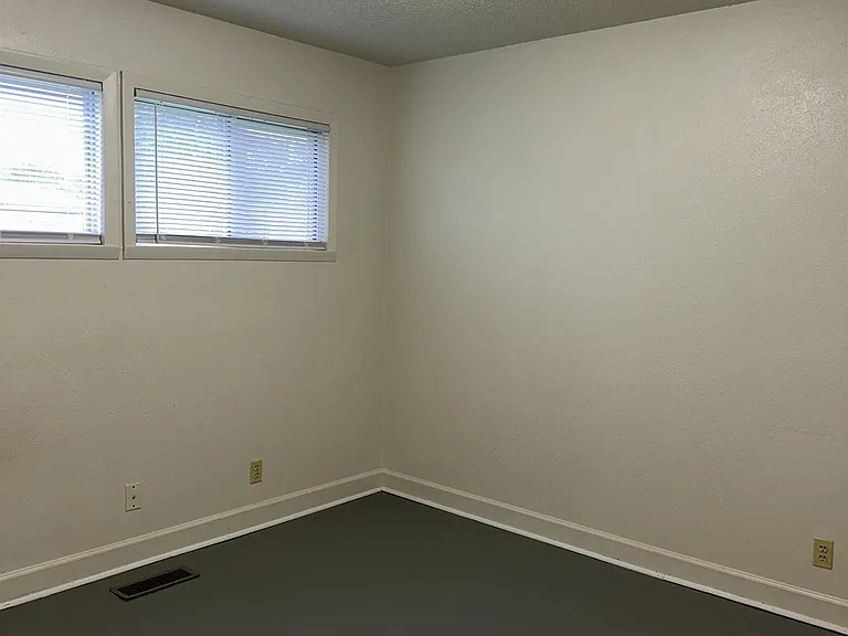 1531 Forbes Ave — Photo 26