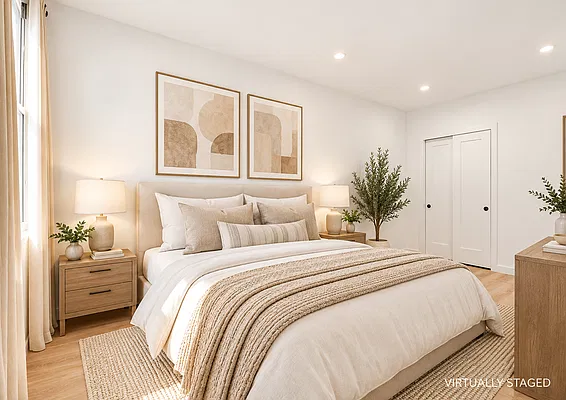 Bedroom, photo 1