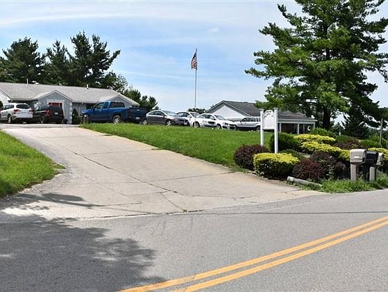 1st image of 68138 Vineyard Rd
