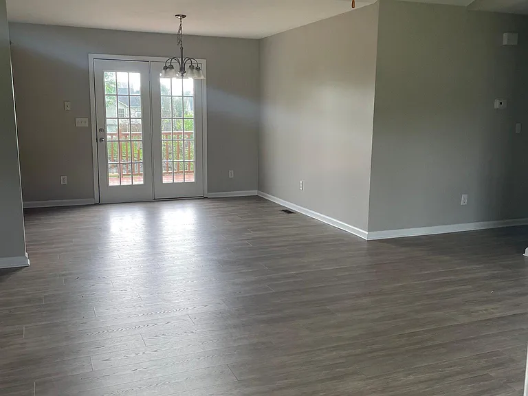2819 Faith Ln — Photo 34