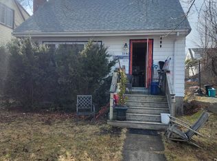 3190 Stanford St W, Halifax, NS B3L 4E1