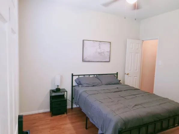 (undisclosed Address), Houston, TX 77084