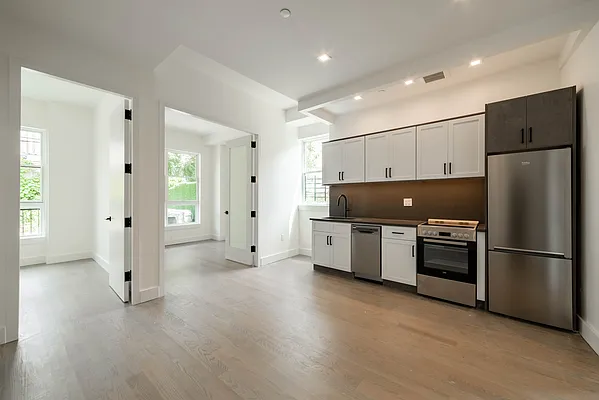 Rented by Twin Group | media 15