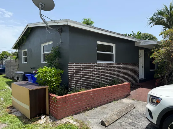 5900 Garfield St #E, Hollywood, FL 33021