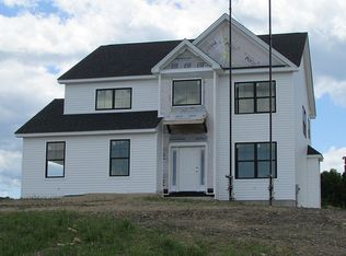 5 Furnia Ct, Wappingers Falls, NY 12590