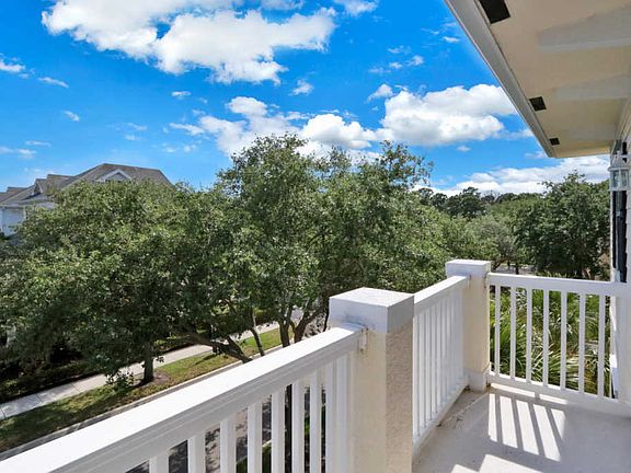 5th image of 224 Murcia Dr APT 305
