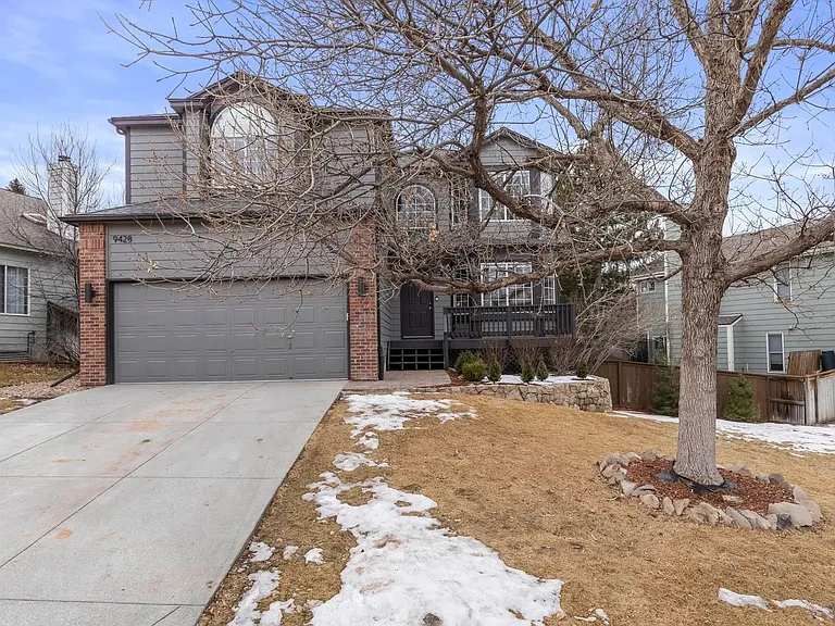 9428 Hibiscus Dr — Photo 3
