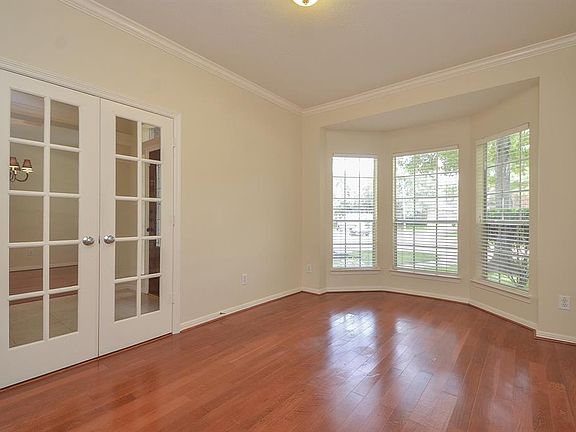 5th image of 23331 Allister Ct