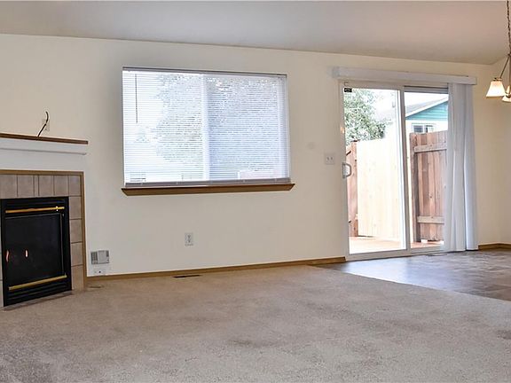 5th image of 4933 88th St NE Unit A