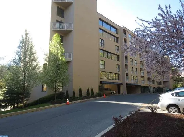 1704 N Park Dr APT 114, Wilmington, DE 19806