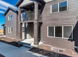 6814 S Clever Peak Ln, West Jordan, UT 84081