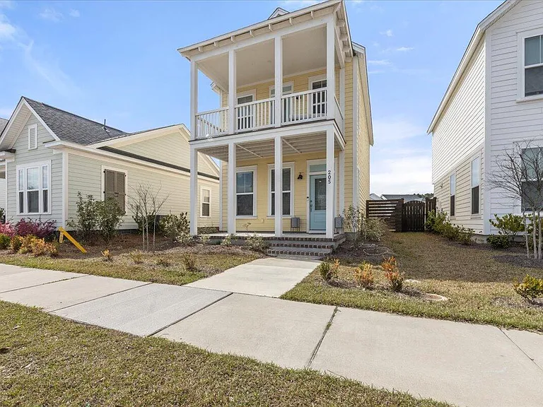 205 Winding Branch Dr — Photo 1