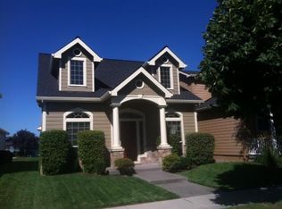 630 Griffin Oaks Dr, Central Pt, OR 97502