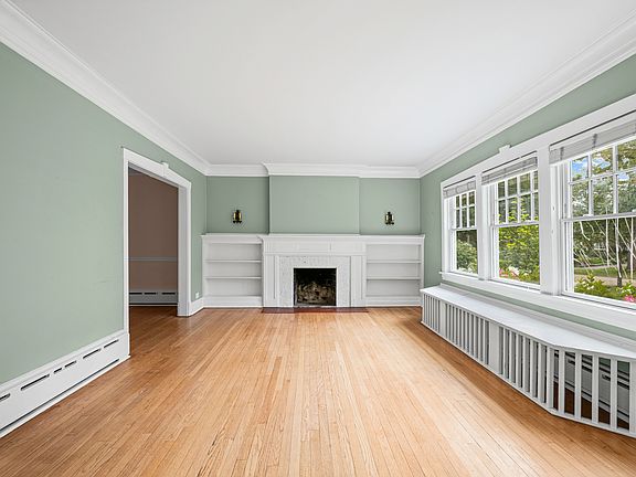 3rd image of 1163 Asbury Ave