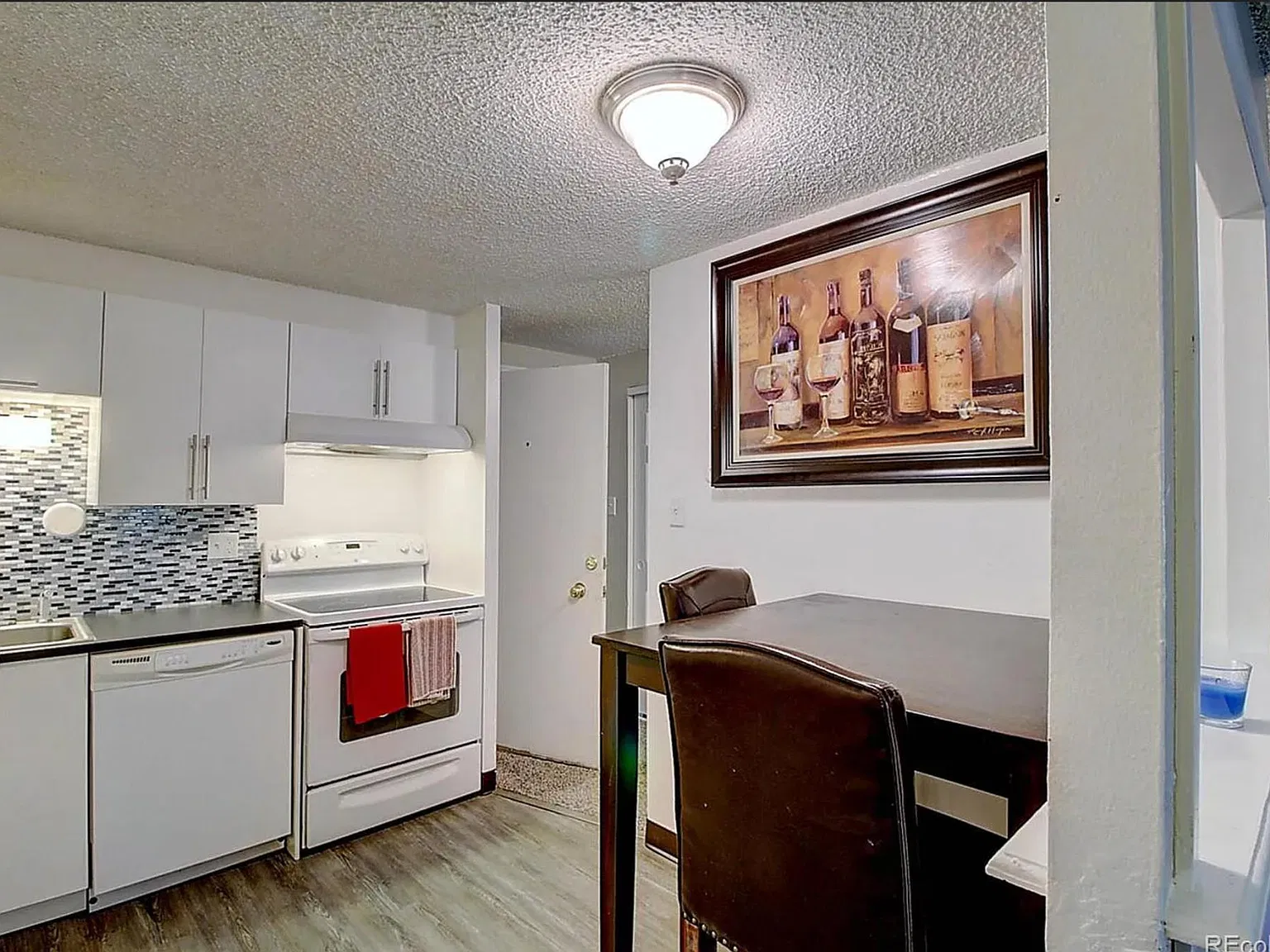 1 bed, 598 sqft, $1,100 — Photo 2