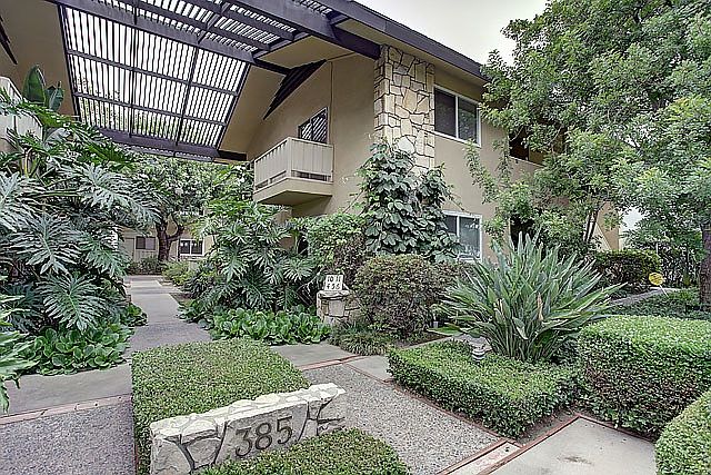 1st image of 385 Cliff Dr APT 11
