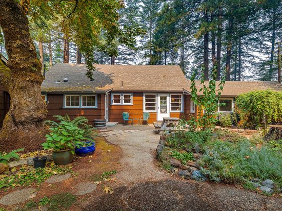 27562 Redwood Hwy Cave Junction Or 97523 Zillow