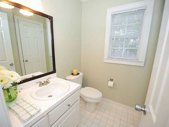 1/2 Bathroom (downstairs)