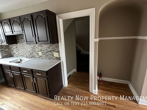 2nd image of 18220 Winslow Rd Floor 2-1822