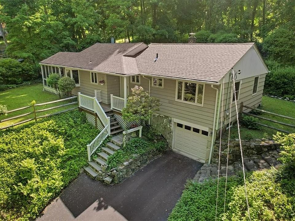 1st image of 95 Truesdale Drive