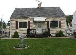 1st image of 2715 N Hawthorne St