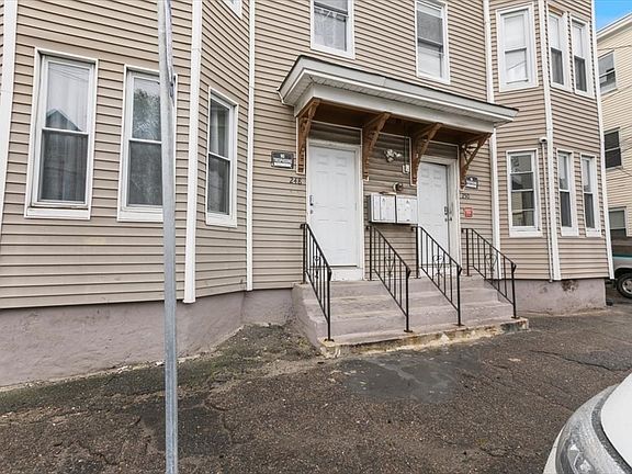 3rd image of 246-254 Salem St
