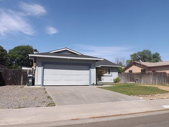 2nd image of 173 Grace Ave
