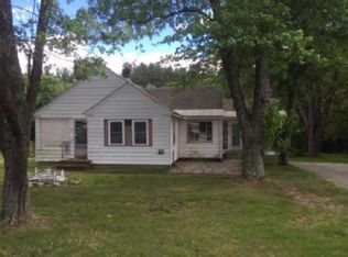 158 Southbridge Rd, Oxford, MA 01540