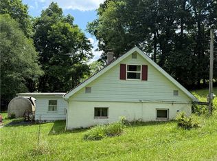 138 Laughner Rd, Ligonier, PA 15658