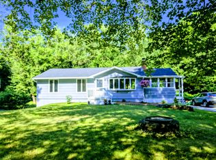 45 Hennequin Rd, Columbia, CT 06237