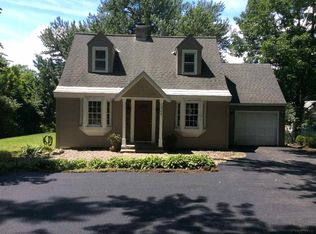 1369 Balltown Rd, Niskayuna, NY 12309