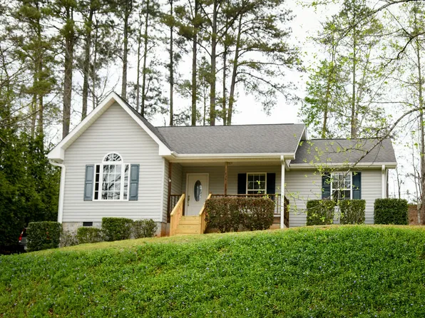 434 Den Ridge Dr, Walhalla, SC 29691